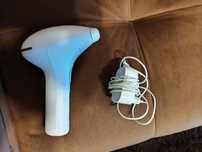 Vând epilator Philips Lumea Prestige