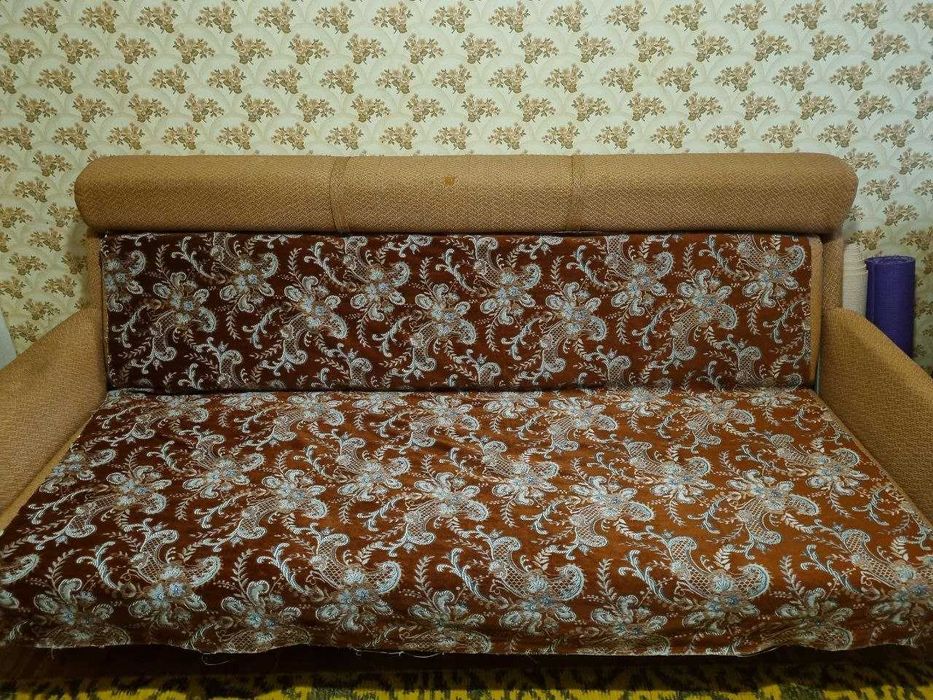 Продам дивандэк ГДР б/у размер 190х138