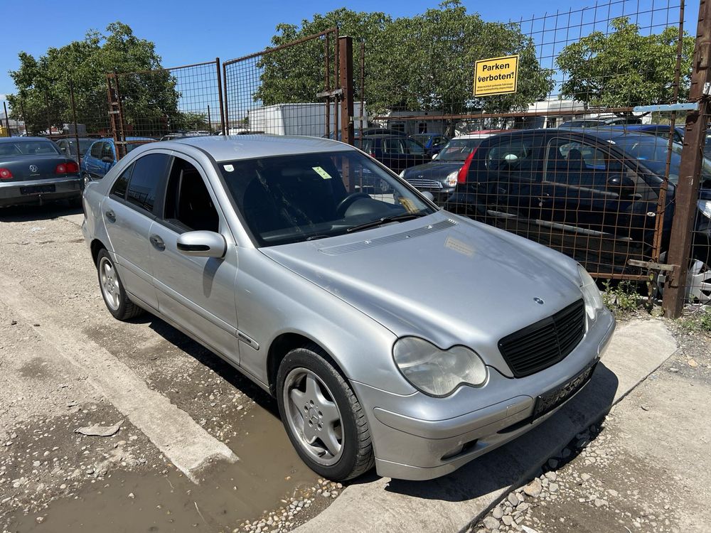 На части! Мерцедес Ц220 цди автомат, кожен салон, андроид навигация