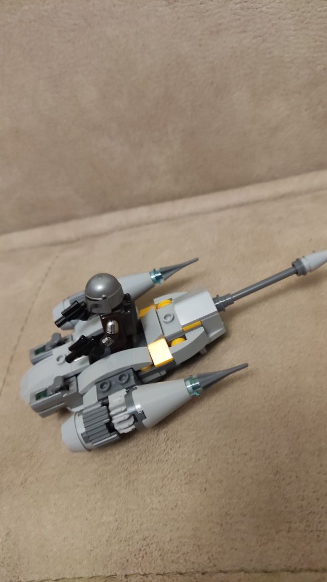 LEGO Star Wars 75363 - Мандалорски изтребител N-1 Microfighter