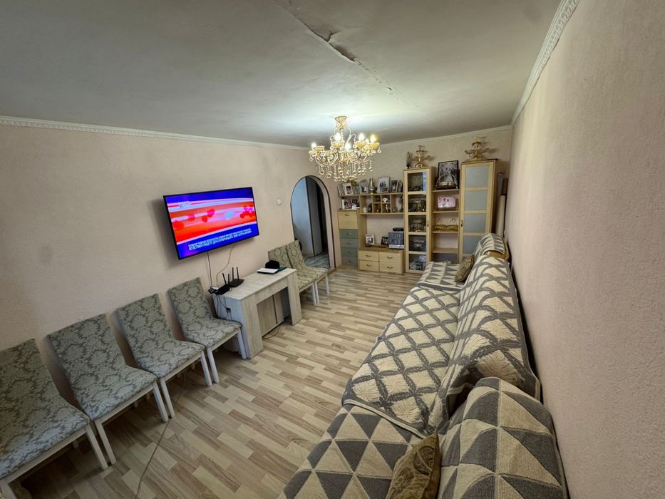 3 комнатная квартира 70.8 кв.м, Момышулы 133