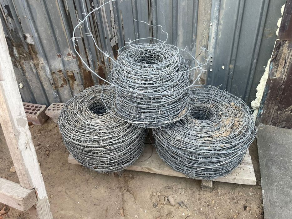 Проколка колючая бухта