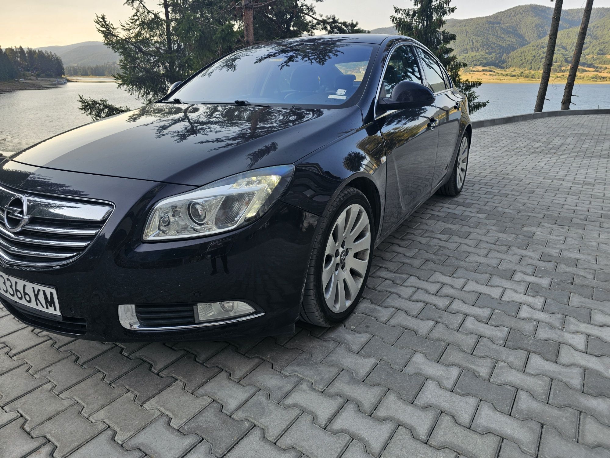 Opel Insignia 160кс 2.0 Напълно обслужена