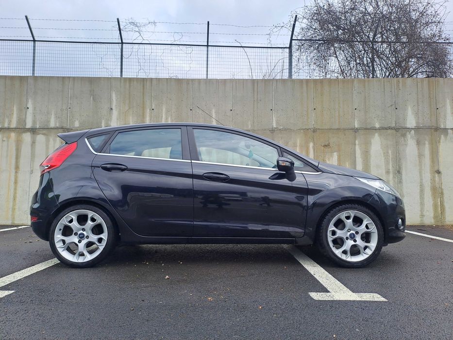 Ford Fiesta Ghia 1.6 TDCI an 2012