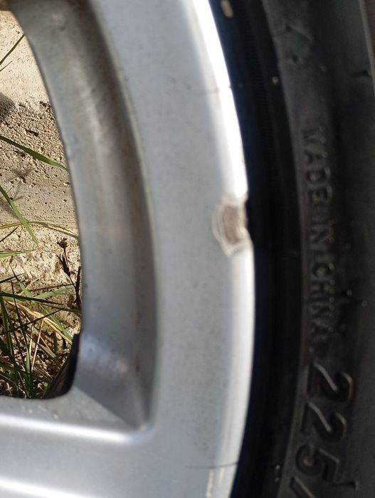 17цола Джанти с зимни гуми 225/50/17