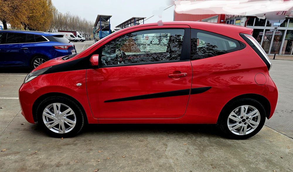 Toyota Aygo. Benzină