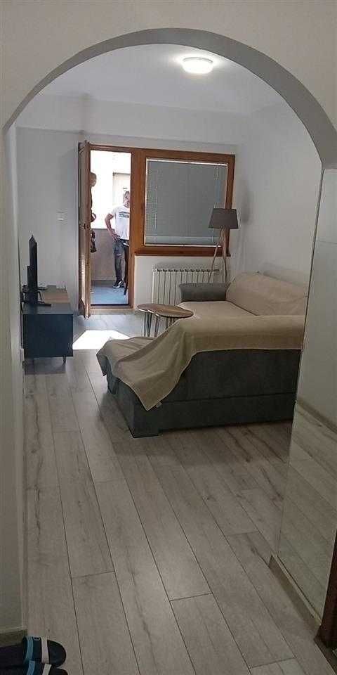 Двустаен имот в кв.Дианабад