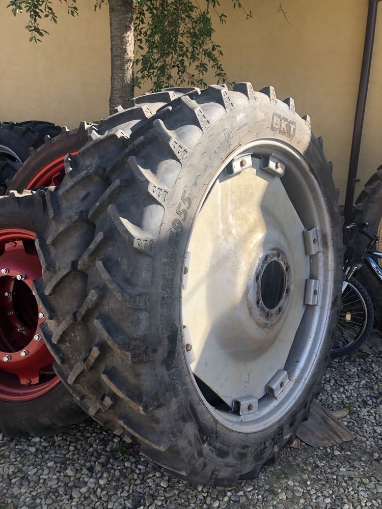 Roti InGuSTe tractor agricol tractoare fendt new holland deutz john