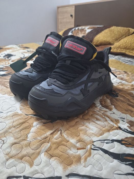 Adidasi off white odssy mărimea 40