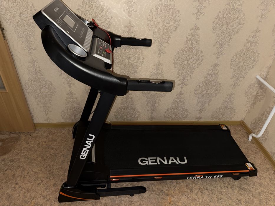 Беговая дорожка Genau