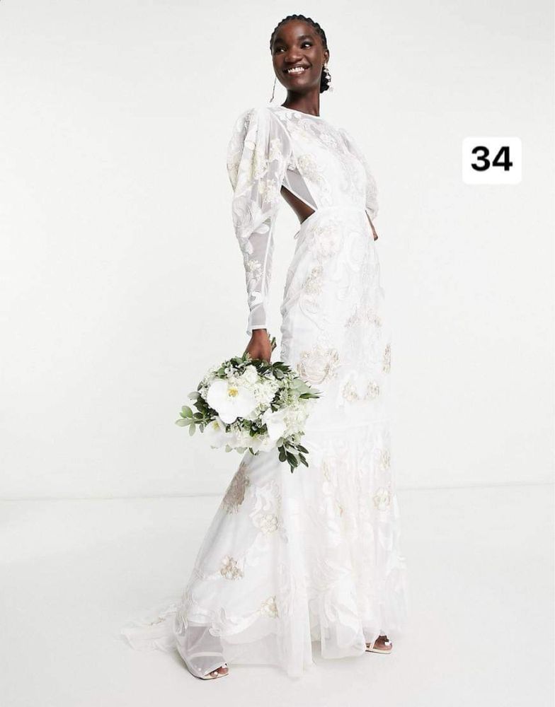 Vand rochie de  mireasa noua Asos bridal