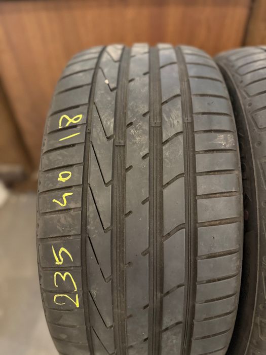 235 40 18 Hankook, in stare foarte buna!