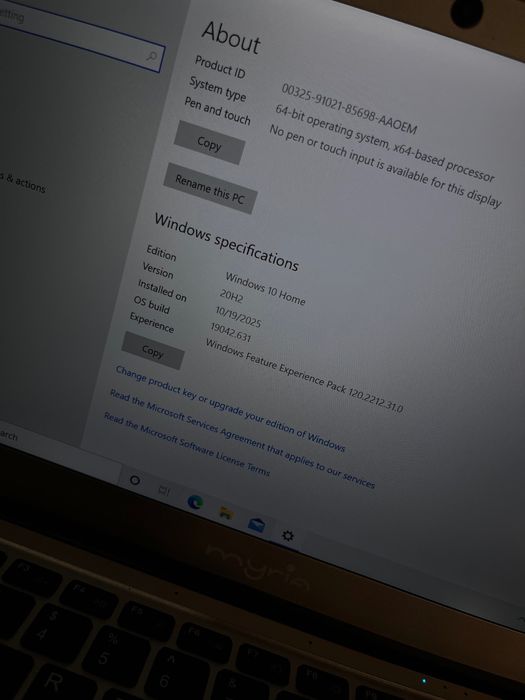 Laptop Myria my 3850
