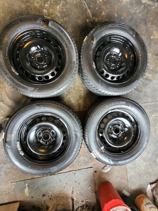 Jante tabla VW 5x112 R16 cu Anvelope 215 60 16 M+S iarna ca noi