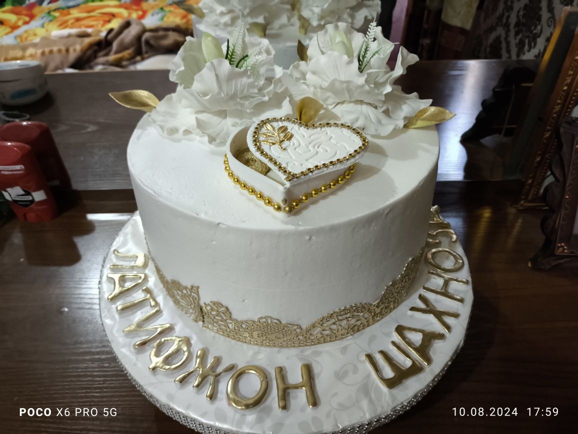 Торт ва салатлар