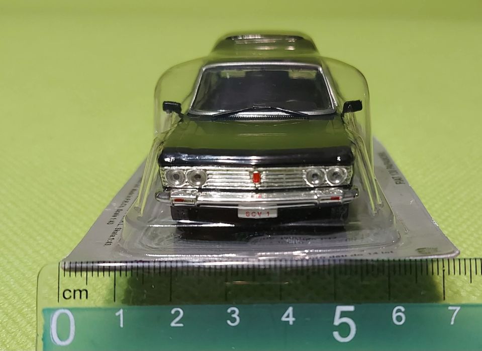 Fiat 130 Papamobil. Цена: 25лв. (1/710). Мащаб 1:43