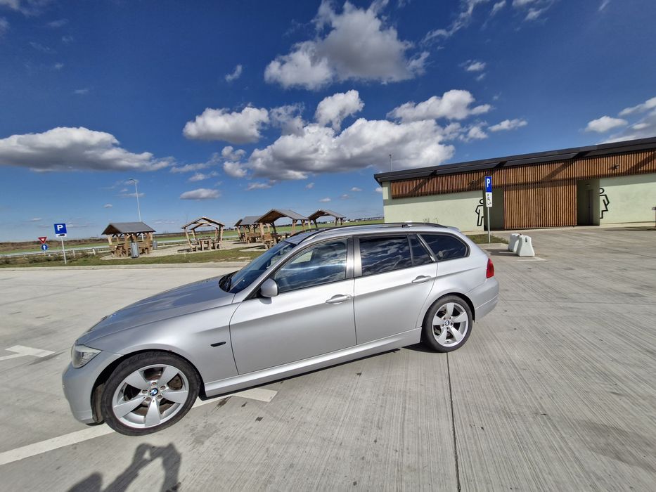 Vând bmw E91 2.0d