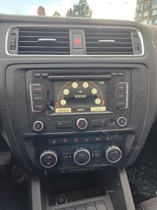 Volkswagen Jetta 1.4 hybrid (НА ЧАСТИ)