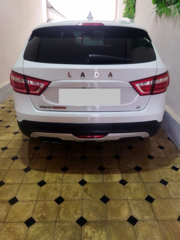 Продается Lada Vesta Cross