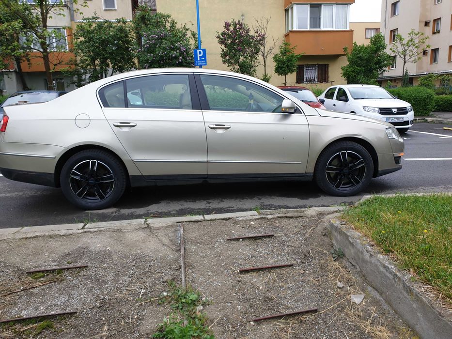Vand 4 roți cu jante Dezent si cauciucuri Dunlop Blueresponse