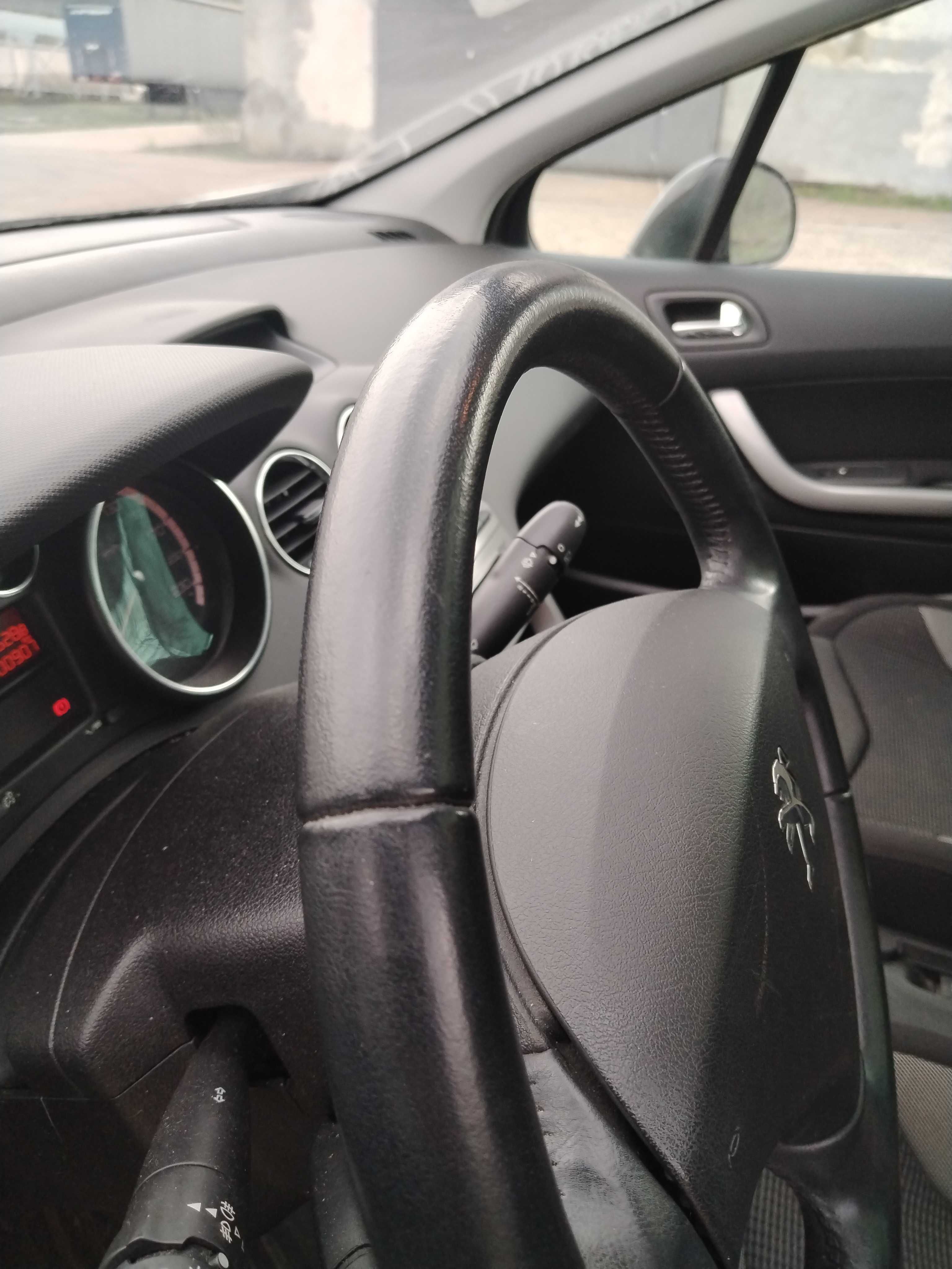 Peugeot 308 SW 1.6hdi 92 к.с. facelift на части