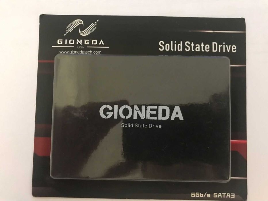 Продаю новый SSD 512 гб