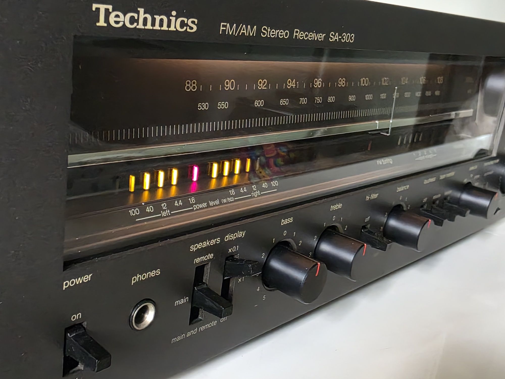 Technics SA-303 stereo receiver