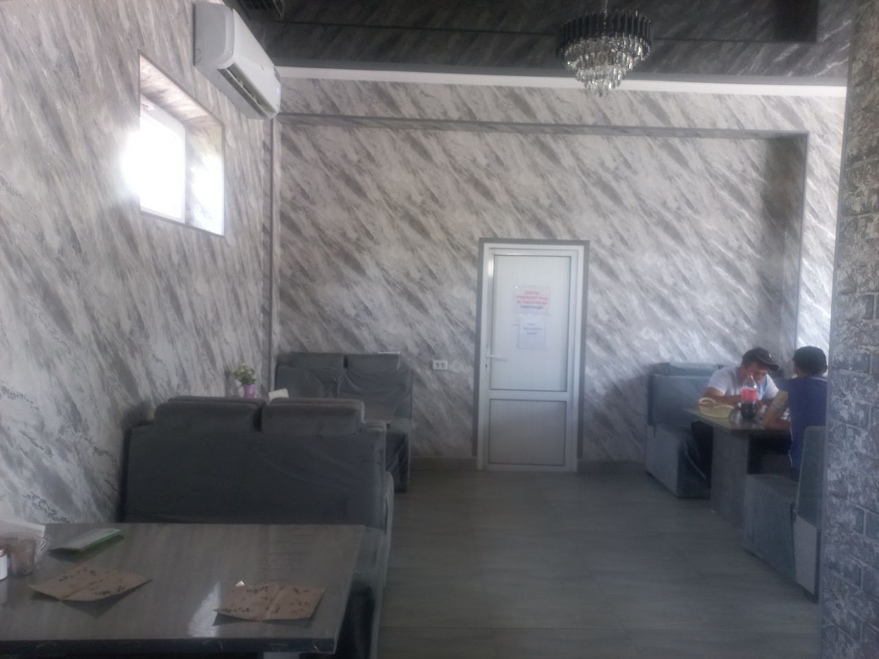 Kafe arendaga beriladi
