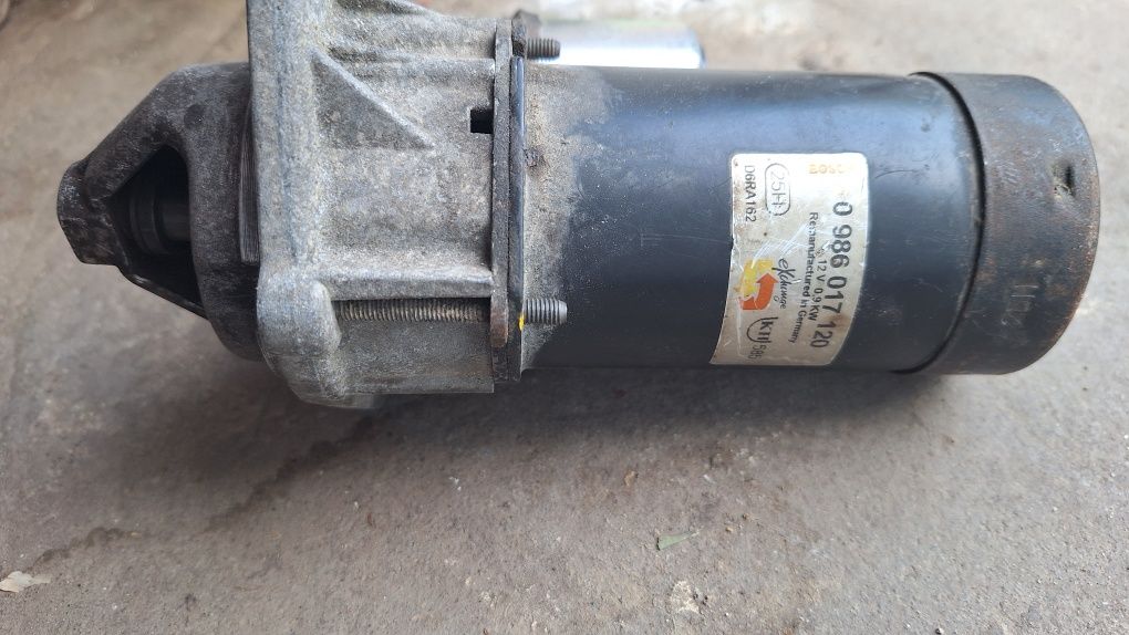 Vând electromotor opel astra