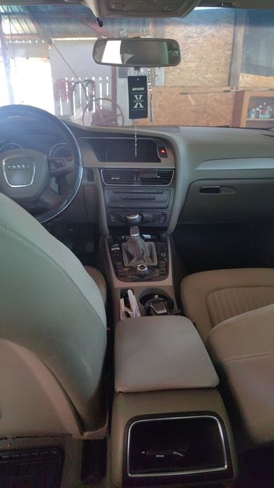 Audi a4 b8 2009.