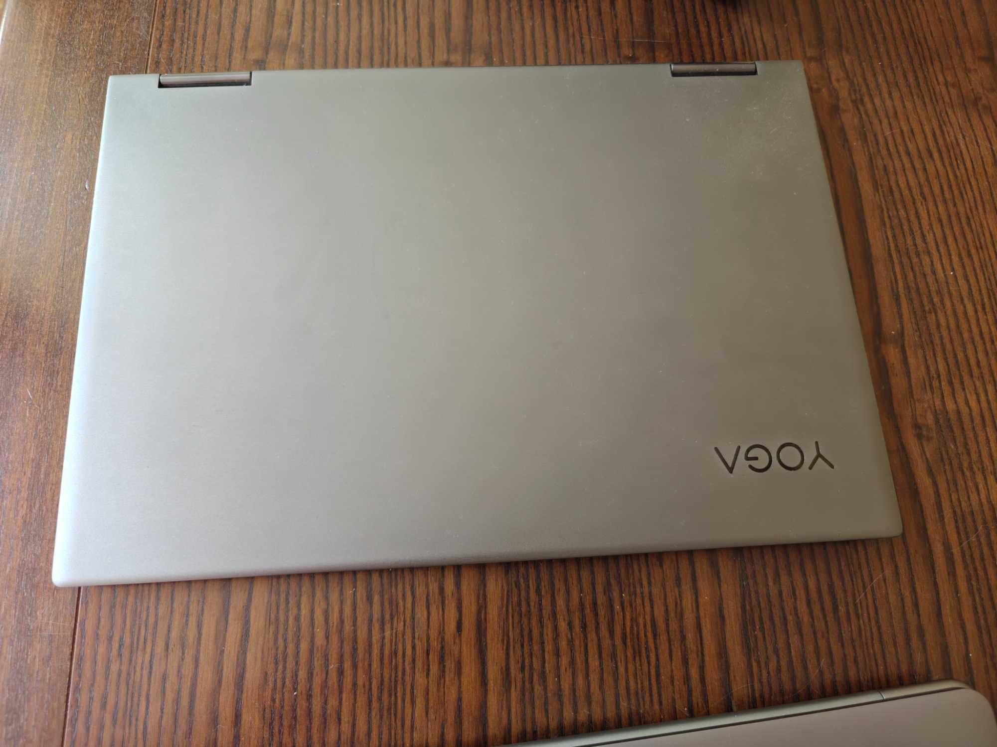 Лаптоп Lenovo Yoga 730-13IWL, 13.3" тъчскрийн