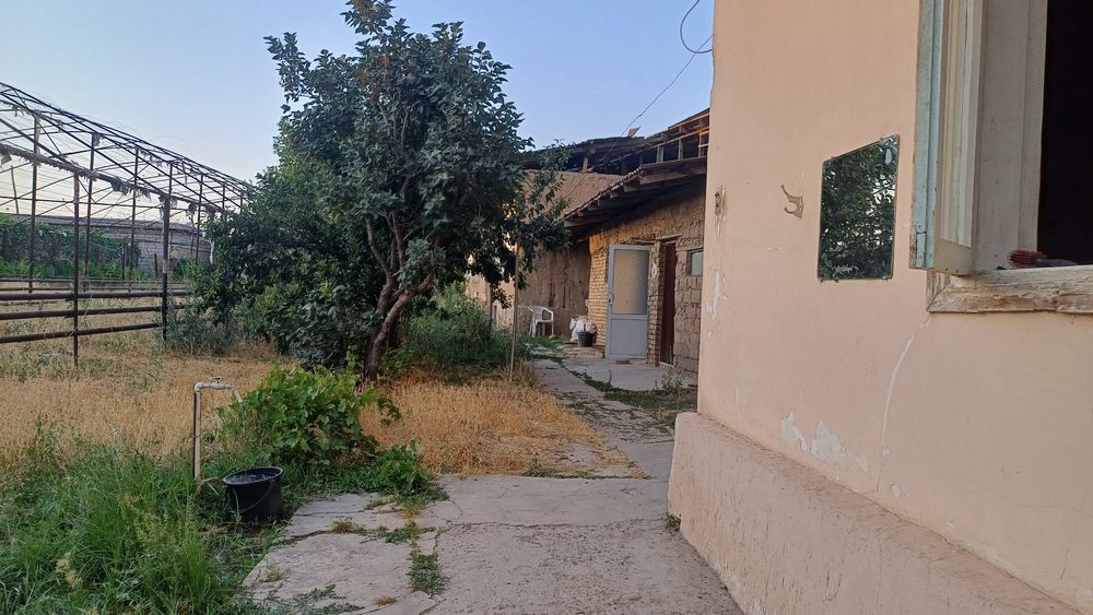 Участка сотилади