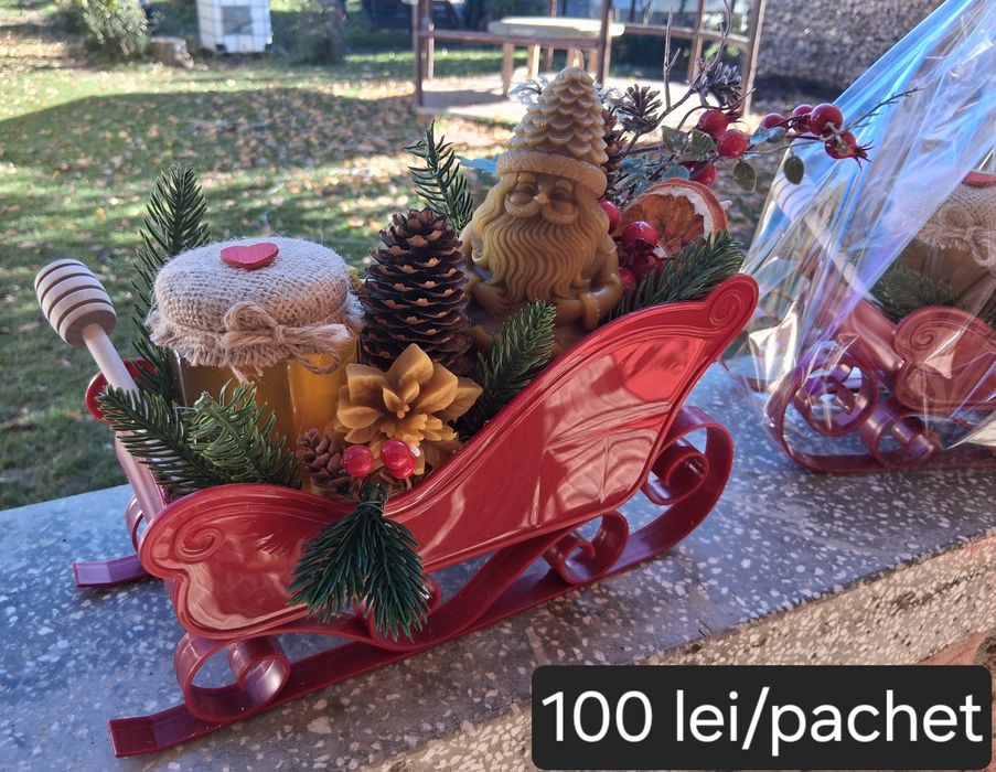 Aranjamente cu miere de albine și lumânări decorative din ceară