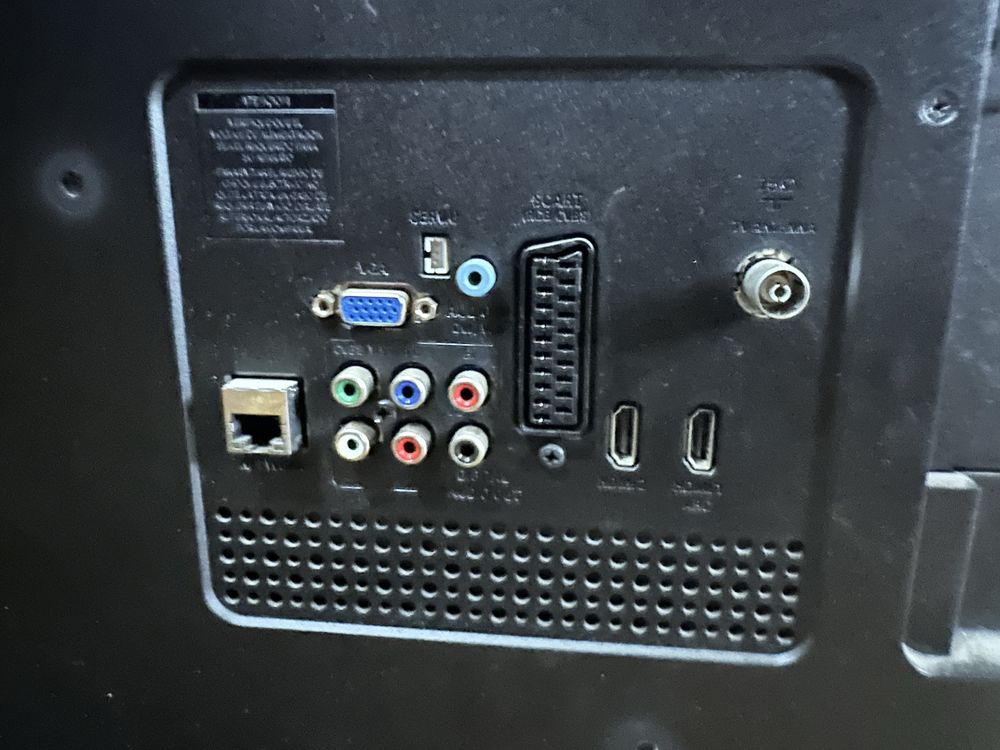 Vand Televizor Philips 100 cm