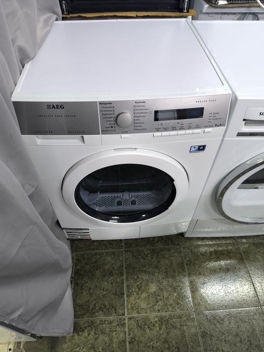 Сушилня AEG T77689IH3 - 8кг. термопомпа А+++ Топ Оферта.
