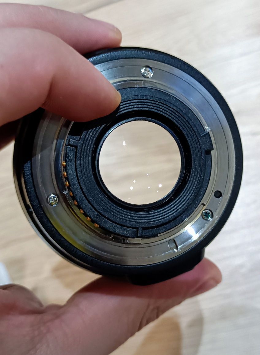 Продавам обектив Yongnuo YN 50mm f/1.8N за Nikon