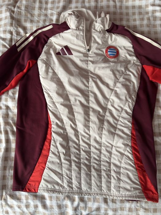 Горнище на Байерн Мюнхен