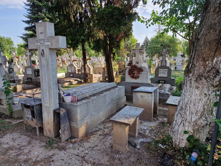 Loc de veci - Cimitirul Berceni II