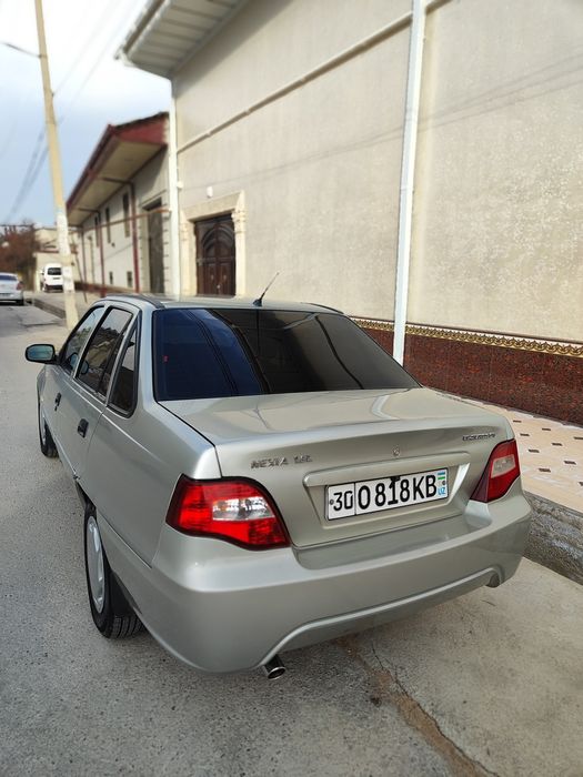 Сотилади Nexia 2 sotiladi neksiya 2