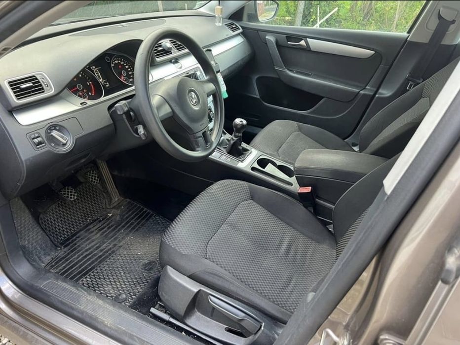 vw passat 1.6 tdi 2012 navi adus germania