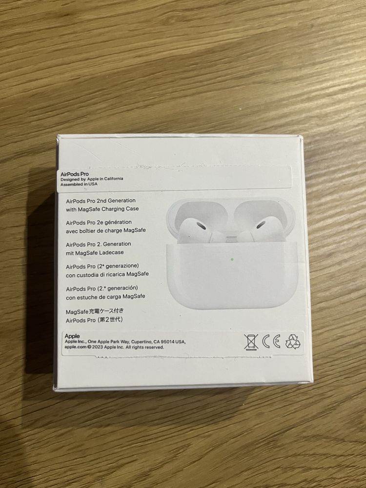 Слушалки Apple
