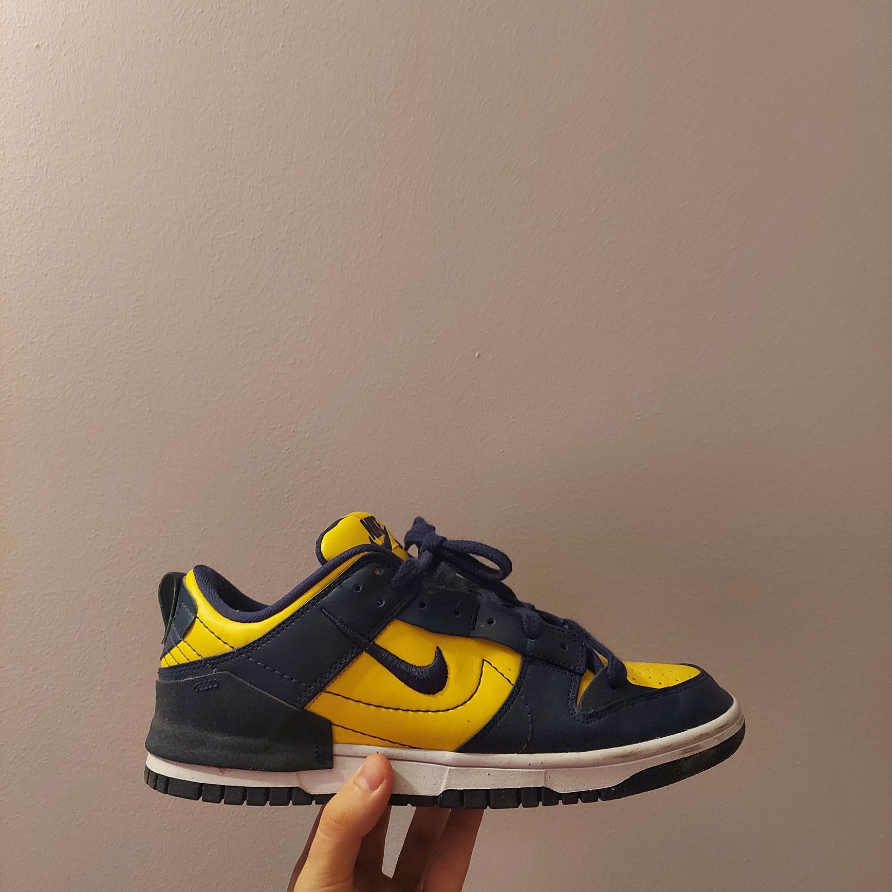 Nike dunk low disrupt 2