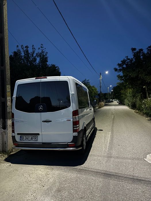 Vând sau schimb Mercedes sprinter 8+1 211 cdi