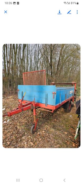 Vând mig pentru gunoi