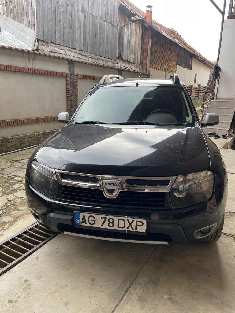 Dacia Duster.               .