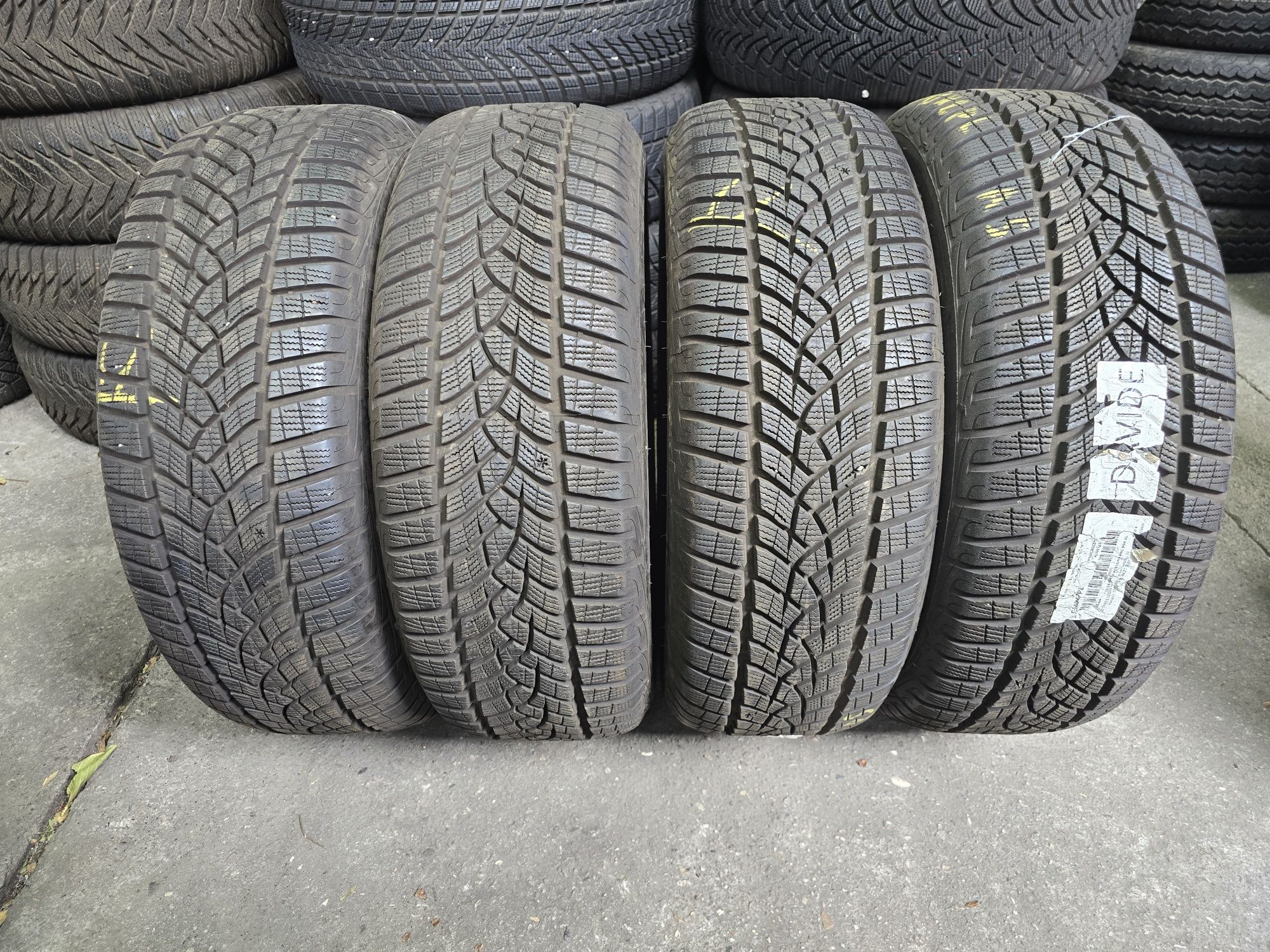215/60/16 Goodyear  4бр