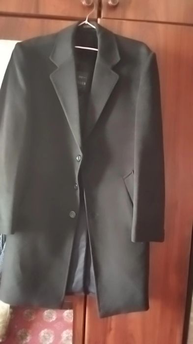 Мужской пальто гийилган