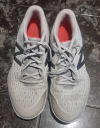 New Balance FuelCell mărimea 44,5