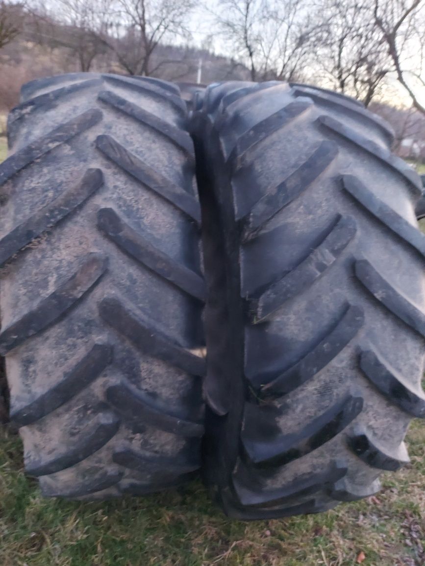 Anvelope, cauciucuri tractor 600 65 R38 - 18.4/38 Michelin Radiale