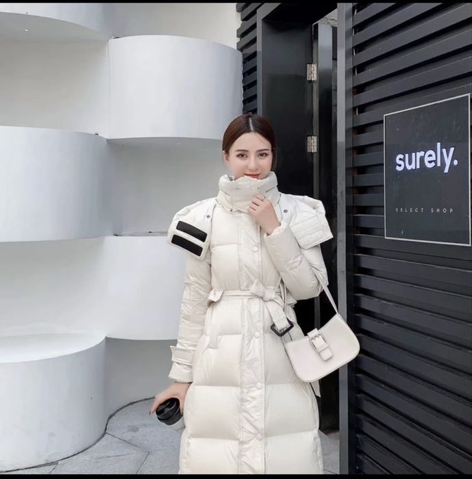 Пуховик женский Burberry